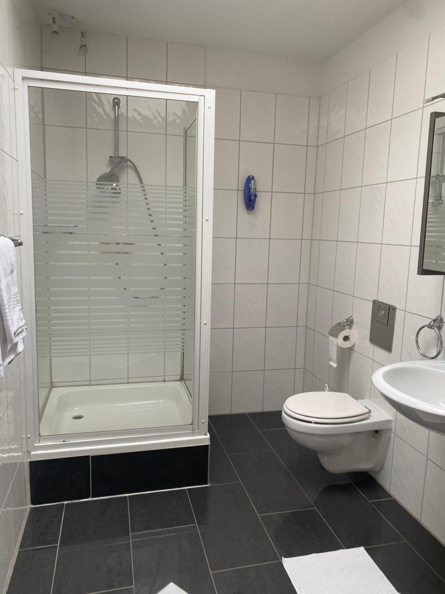 Wulfrath Gaestezimmer Gasthof Becker酒店 外观 照片